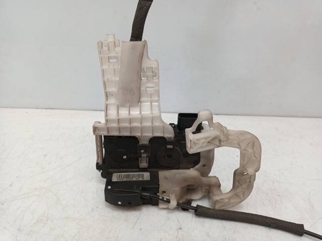 813102Y000 HYUNDAI Cerradura comprar Alcalá
