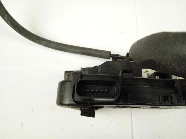813103U000 HYUNDAI Cerradura de puerta delantera izquierda  disponible Ourense
