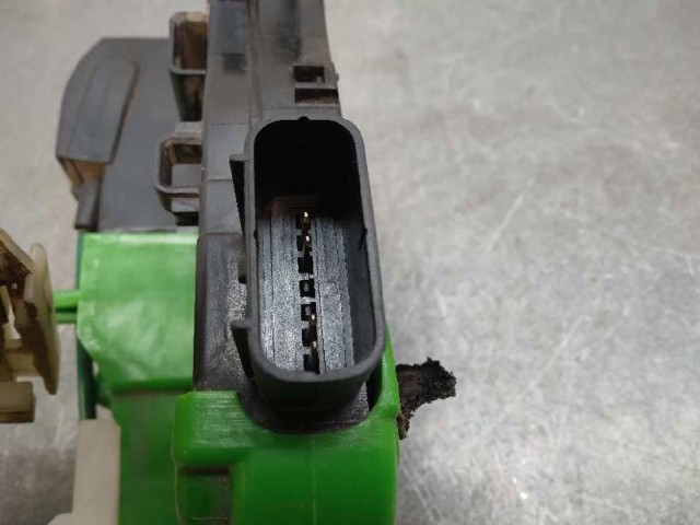 813103Z000 HYUNDAI Cerradura comprar Bilbao