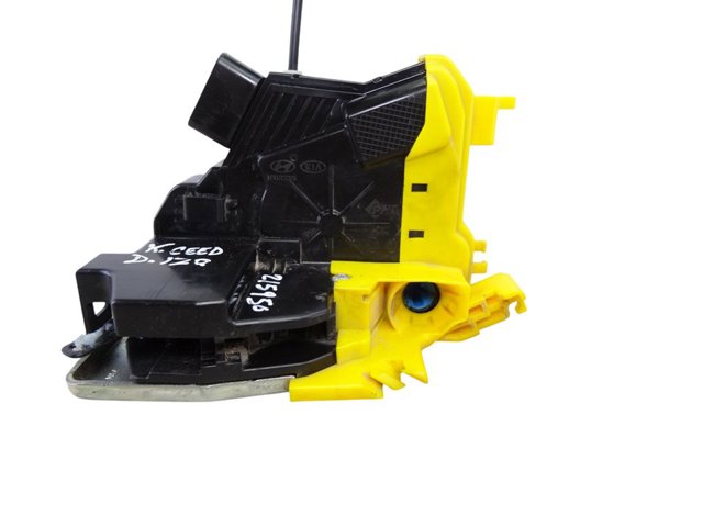 81310A2400 Cerradura de puerta delantera izquierda  comprar en Pontevedra