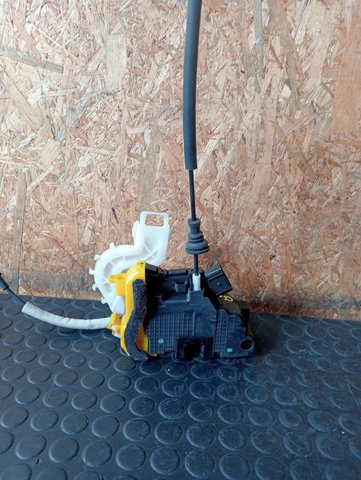 81310A2400 HYUNDAI Cerradura comprar Bilbao