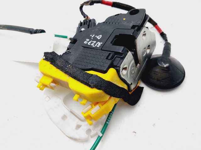 81310A6000 HYUNDAI Cerradura de puerta delantera izquierda  comprar en Oviedo