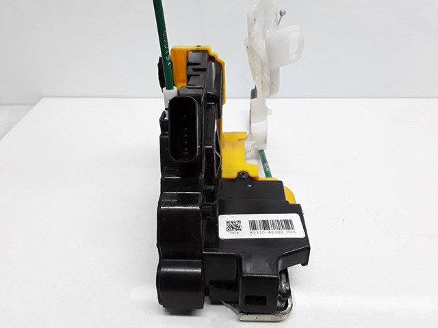 81310A6100 HYUNDAI Cerradura de puerta delantera izquierda  disponible Vigo