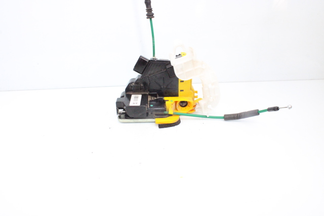 81310A6100 Cerradura de puerta delantera izquierda  disponible Burgos