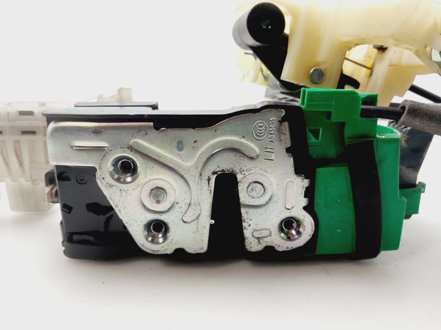 81310G3040 Cerradura de puerta delantera izquierda  comprar en Zaragoza