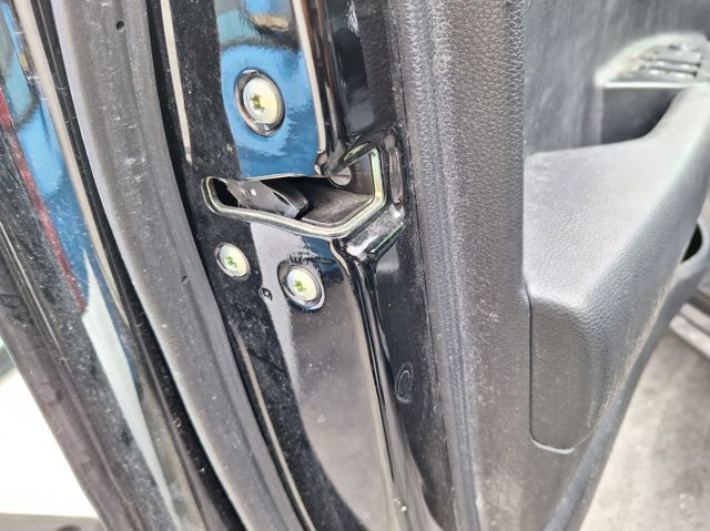 Cerradura delantera izquierda para KIA Rio IV (FB, SC)