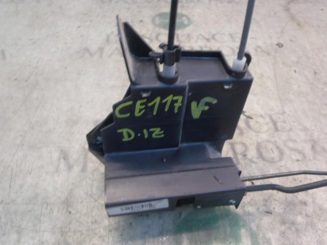 Cerradura de puerta delantera izquierda KIA Rio 2 JB