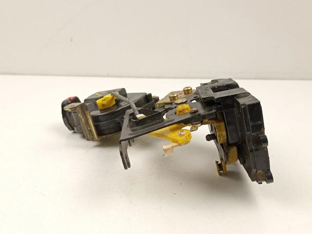 Cerradura de puerta delantera izquierda KIA Rio 2 JB