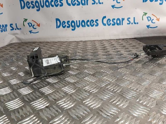Cerradura de puerta delantera izquierda KIA Rio 2 JB