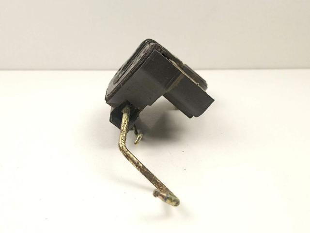 8132017120 HYUNDAI Cerradura de puerta delantera derecha comprar Madrid