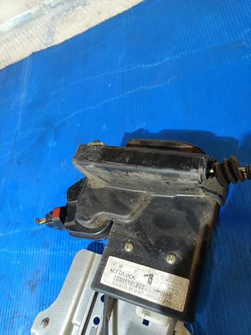 813201F010 HYUNDAI Cerradura de puerta delantera derecha  en stock Córdoba