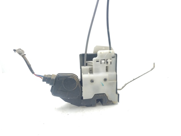 813201F010 HYUNDAI Cerradura de puerta delantera derecha  comprar en Oviedo
