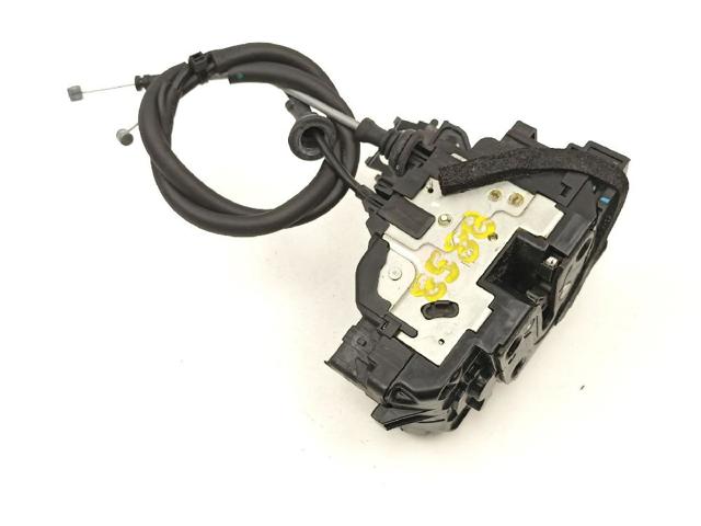 813202B030 HYUNDAI Cerradura de puerta delantera derecha  en stock Gandía
