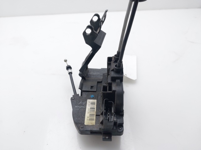 813202B030 HYUNDAI Cerradura de puerta delantera derecha  comprar en Lleida
