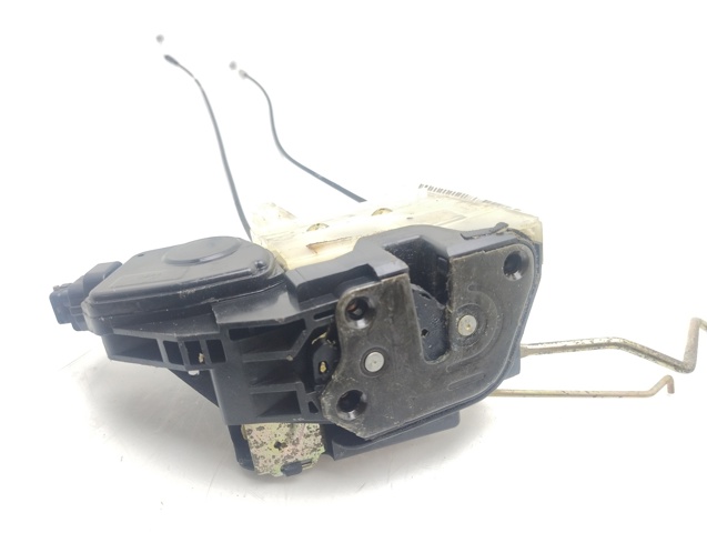 813202E000 HYUNDAI Cerradura de puerta delantera derecha  comprar en Jaén