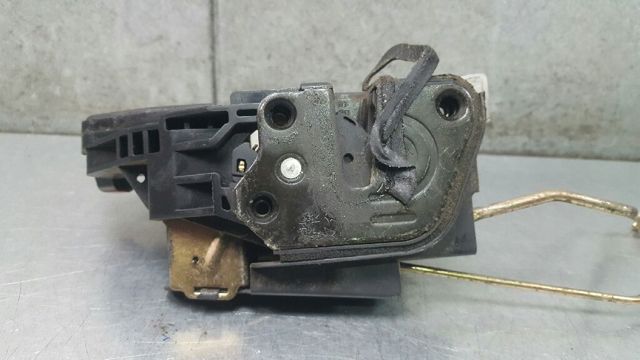 813202E000 HYUNDAI Cerradura de puerta delantera derecha  comprar en Jaén