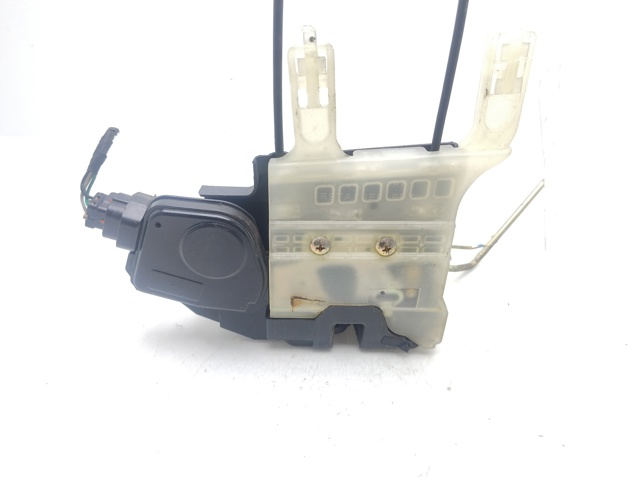 HYUNDAI 813202E000 Cerradura de puerta delantera derecha comprar Pamplona