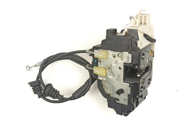 813202L030 Cerradura de puerta delantera derecha  en stock Castellón