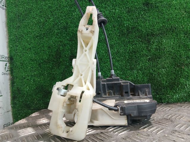 813202L030 HYUNDAI Cerradura de puerta delantera derecha  comprar en Oviedo