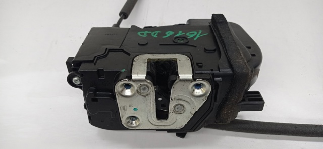 HYUNDAI 813203U010 Cerradura de puerta delantera derecha  disponible Lugo