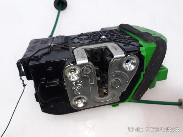 813203Z020 Cerradura de puerta delantera derecha comprar Almería
