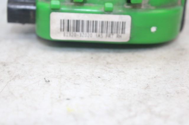 813203Z020 HYUNDAI Cerradura de puerta delantera derecha comprar Bilbao