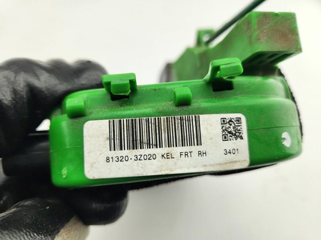 813203Z020 HYUNDAI Cerradura de puerta delantera derecha  comprar en Oviedo