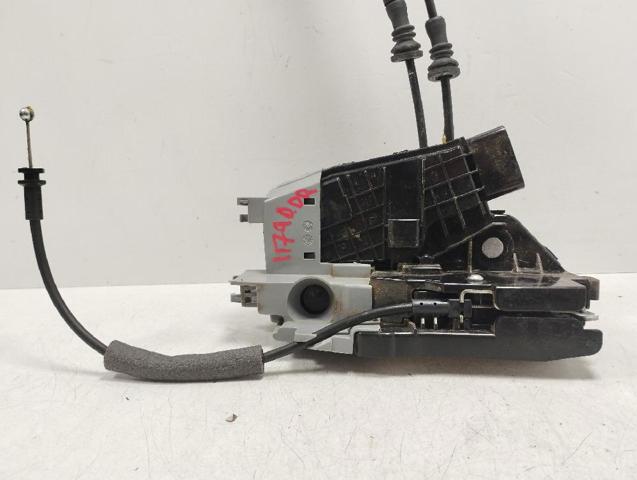 81320D3000 Cerradura de puerta delantera derecha  comprar en Pontevedra