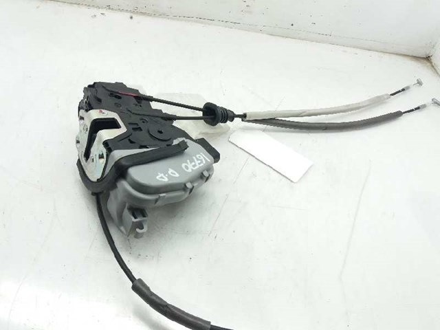 81320G2010 HYUNDAI Cerradura de puerta delantera derecha  en stock Huelva