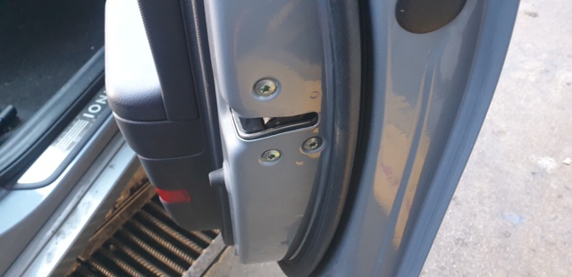 Cerradura puerta delantera derecha para hyundai ioniq 1.6 gdi hybrid g4le 81320G2010