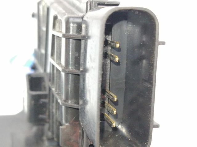 81320G3050 HYUNDAI Cerradura de puerta delantera derecha  en stock Huelva