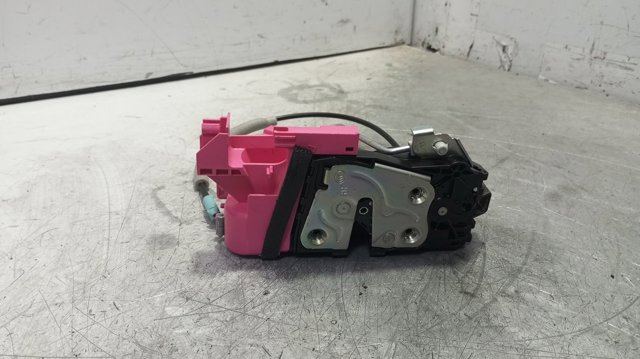 HYUNDAI 81320N7000 Cerradura de puerta delantera derecha  comprar en Albacete