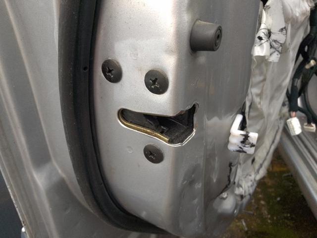 813833E000 Hyundai/Kia