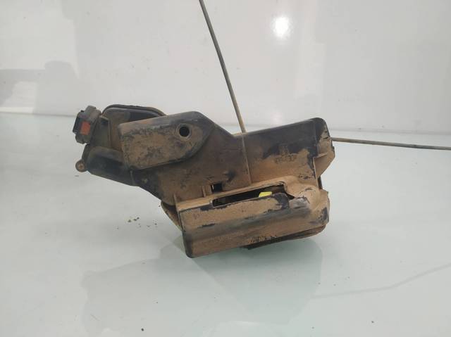 8141017101 HYUNDAI Cerradura de puerta trasera izquierda  comprar en Jaén