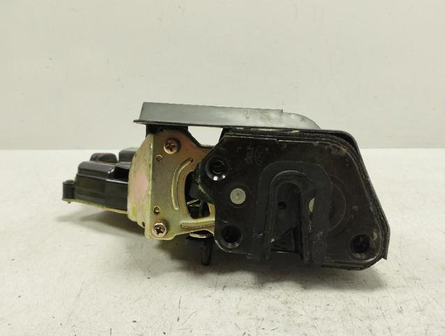 8141017101 Cerradura de puerta trasera izquierda  comprar en Zaragoza