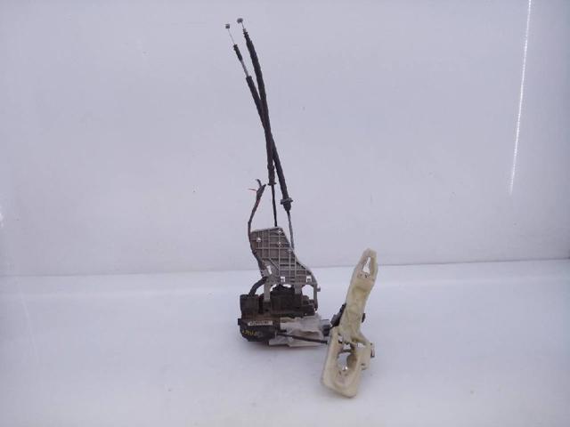 814102B000 HYUNDAI Cerradura de puerta trasera izquierda  disponible Vigo