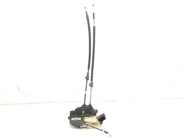 814102B000 HYUNDAI Cerradura de puerta trasera izquierda  en stock Huelva