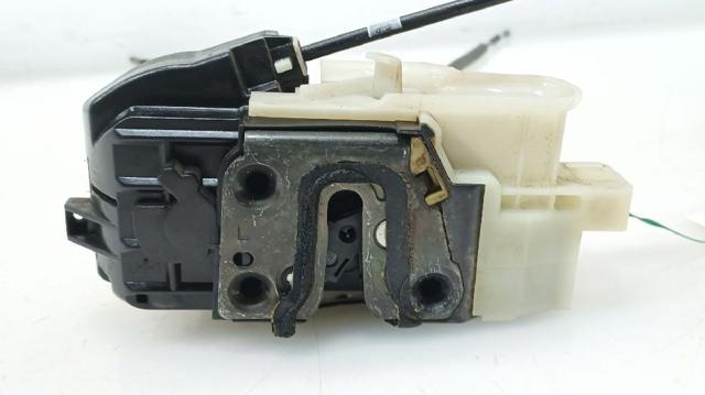 814102B000 Cerradura de puerta trasera izquierda comprar Sevilla