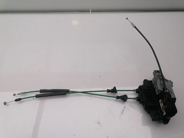 814102L000 HYUNDAI Cerradura de puerta trasera izquierda  comprar en Oviedo