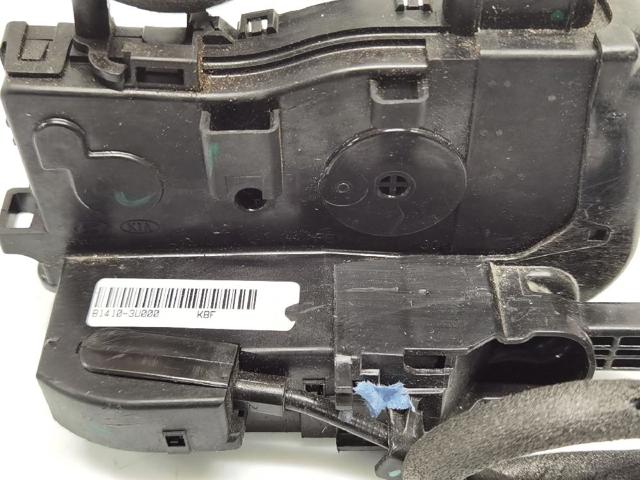 814103U000 HYUNDAI Cerradura de puerta trasera izquierda  disponible Ourense