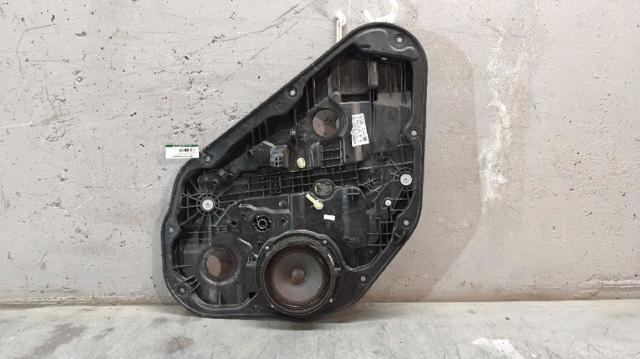 81410A6000 HYUNDAI Cerradura de puerta trasera izquierda  en stock Huelva