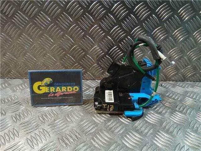 81410A6000 HYUNDAI Cerradura de puerta trasera izquierda  en stock Córdoba