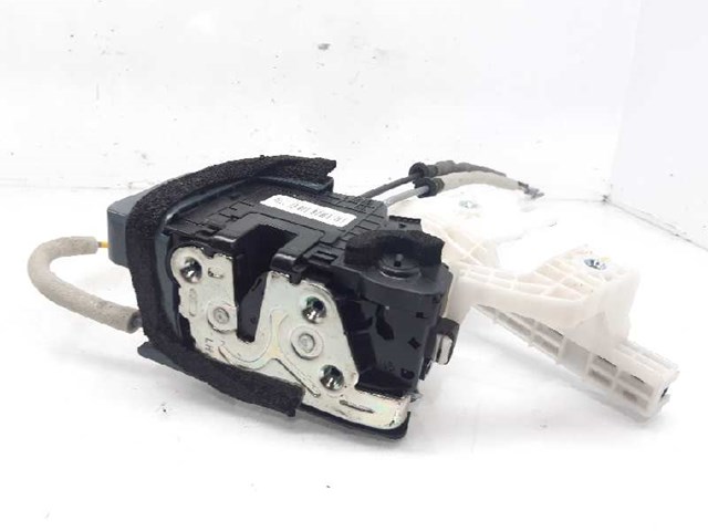 Cerradura de puerta trasera izquierda 81410F2000 Hyundai/Kia