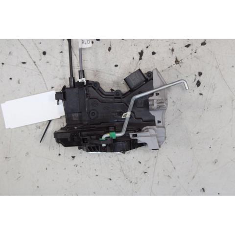 81410J9000 Cerradura de puerta trasera izquierda  en stock Sabadell