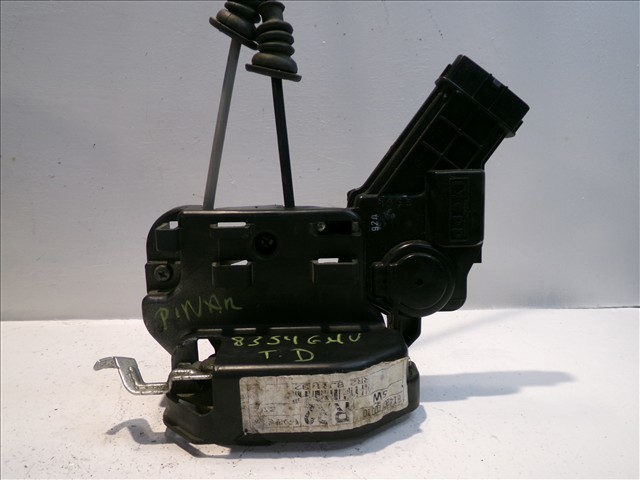 814201D010 Cerradura de la puerta trasera derecha comprar Sevilla
