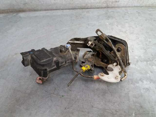 8142025030 Cerradura de la puerta trasera derecha comprar Sevilla