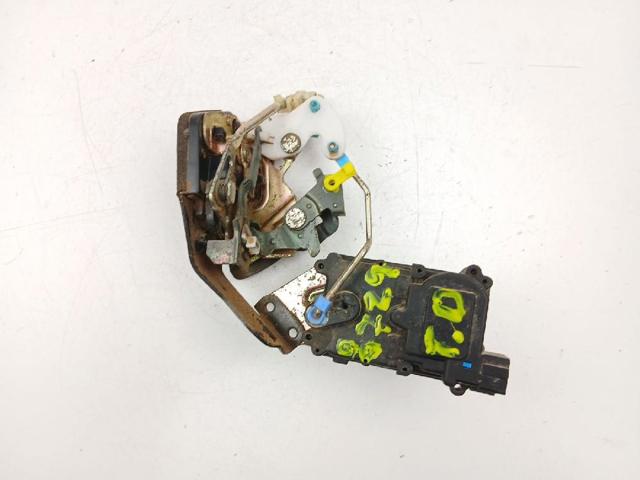 8142025030 HYUNDAI Cerradura de la puerta trasera derecha  disponible Vigo