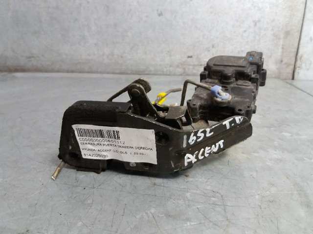 8142025030 Cerradura de la puerta trasera derecha  disponible Burgos