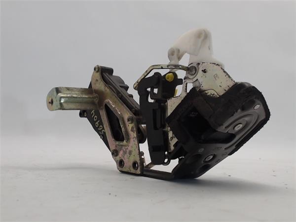 8142025030 HYUNDAI Cerradura de la puerta trasera derecha  comprar en Jaén
