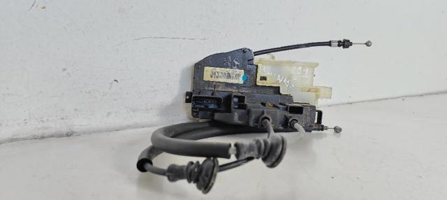 HYUNDAI 814202B000 Cerradura de la puerta trasera derecha  en stock Valencia